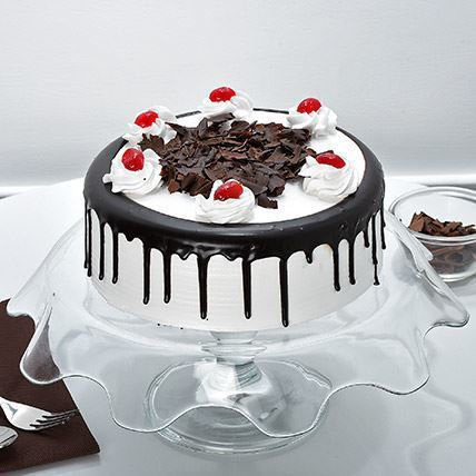 Black Forest Cake in sitapur